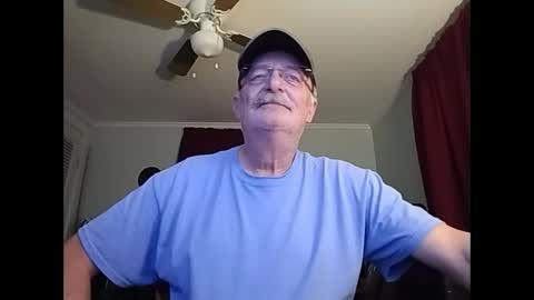 kabriggs137 online show from February 1, 1:23 am