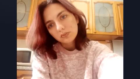 Snapshot of kacilangowski chatting on October 18, 6:17 am Nika online show from October 18, 6:17 am