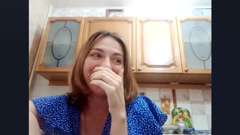 Snapshot of kacilangowski chatting on September 25, 2:13 pm Nika online show from September 25, 2:13 pm