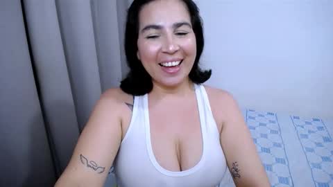 Kade online show from April 18, 2:35 am