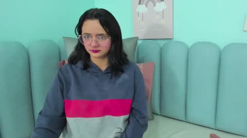 Kyelie online show from March 12, 11:54 pm