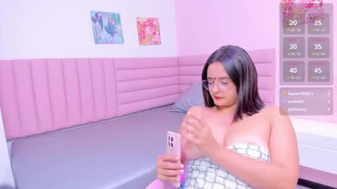 Kyelie online show from September 25, 8:16 pm