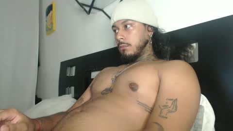 Snapshot of kaelsantos chatting on October 19, 11:26 am      online show from October 19, 11:26 am