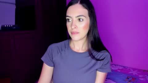 kaiahlive online show from February 2, 8:38 pm