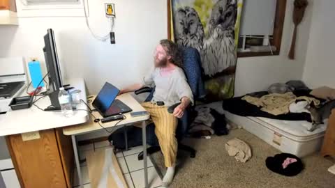 Kaiku77 online show from June 24, 3:57 am