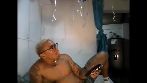 kail_1111 online show from December 20, 4:52 am