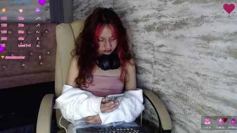 Kailani online show from June 3, 2:33 pm