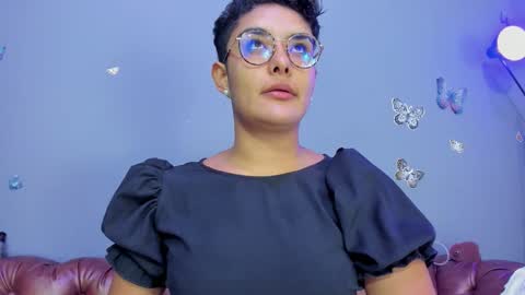 kaira_mosse_ online show from November 30, 11:39 am