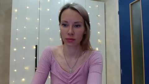 kaira_s online show from June 2, 7:54 am