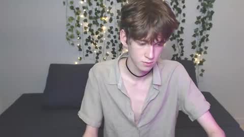 slutkai online show from October 14, 7:50 pm