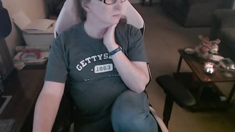 Snapshot of kait331 chatting on September 24, 2:18 am Camprincess331 online show from September 24, 2:18 am