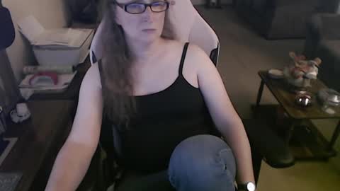 Snapshot of kait331 chatting on September 21, 1:31 am Camprincess331 online show from September 21, 1:31 am