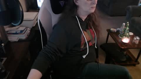 Snapshot of kait331 chatting on December 26, 2:12 am Camprincess331 online show from December 26, 2:12 am