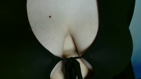 Kaitlin online show from April 22, 10:44 am