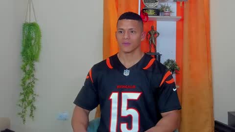 kale thomson online show from February 13, 2:52 pm