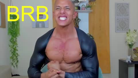 kale thomson online show from February 25, 11:15 pm