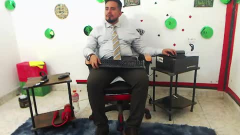 Kaleth online show from May 26, 6:52 am
