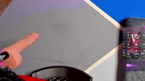 Daniel  online show from November 22, 4:16 pm