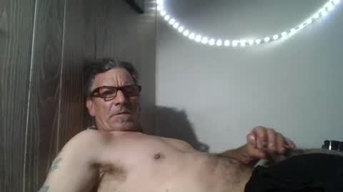 kalifornia91666 online show from December 22, 7:04 am