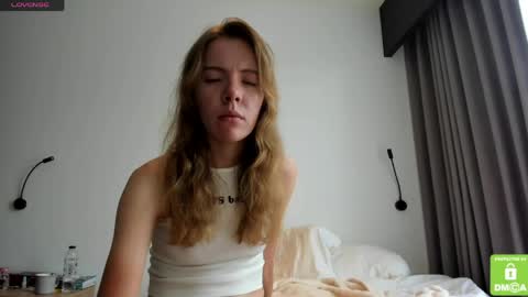 Kalisee  online show from April 7, 4:47 am