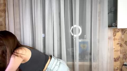 Kallie online show from November 21, 4:38 pm