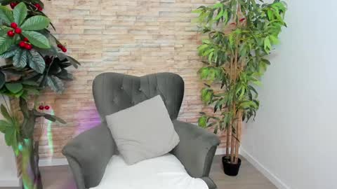 KamaFeels online show from April 1, 7:11 pm