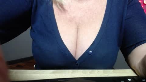 KamaliaSim online show from March 23, 7:52 pm