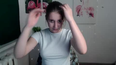 kamilla_love_ online show from November 21, 3:54 pm