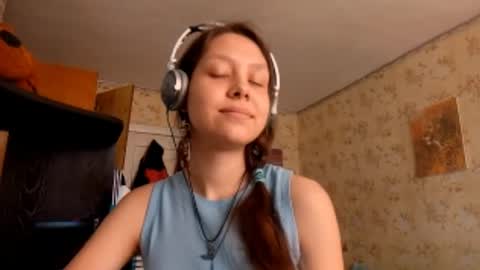 Mari  Simmons online show from September 17, 8:07 am