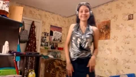 Mari  Simmons online show from September 23, 7:24 am