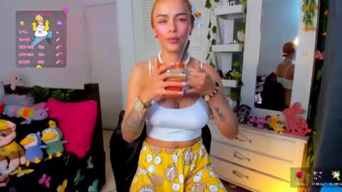 hello  Im Danni online show from April 19, 12:50 pm