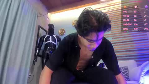 kane_del_toro online show from November 17, 1:24 pm