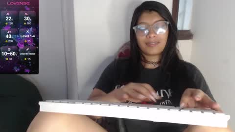 Sanctuary online show from February 27, 9:04 pm