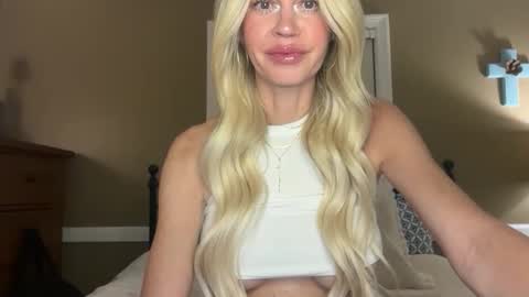 kara online show from November 4, 11:50 pm