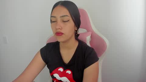karely_sweet_ online show from July 16, 12:30 pm