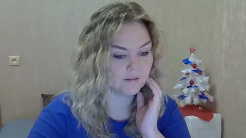 karennelsonx online show from December 21, 9:16 am