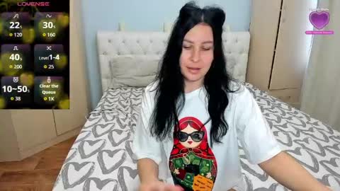 KarensVIP online show from April 14, 7:33 am