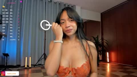 Karin online show from May 31, 8:10 pm