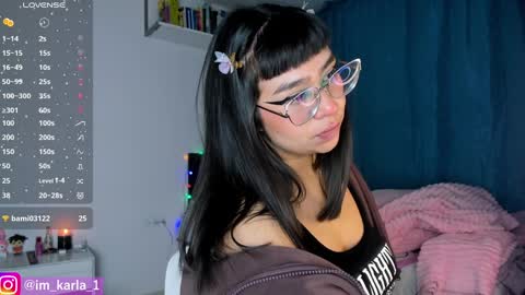 Snapshot of karla__1 chatting on January 7, 4:50 am Ill be on at sunday see u Lynn  Could u help me to reach 100 Thmbs upp plssss   Independent girl 3 online show from January 7, 4:50 am