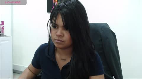 karla_cg online show from May 12, 8:40 pm