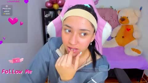 karla online show from October 14, 10:40 am