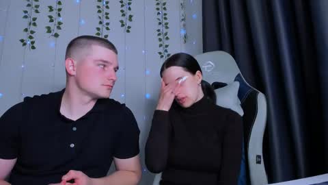 karla_lim online show from April 12, 4:55 pm