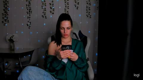 karla_lim online show from March 6, 9:20 pm