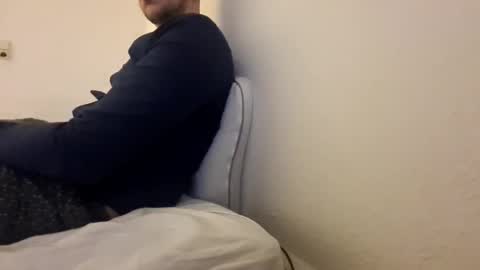 Karl online show from November 18, 6:22 pm