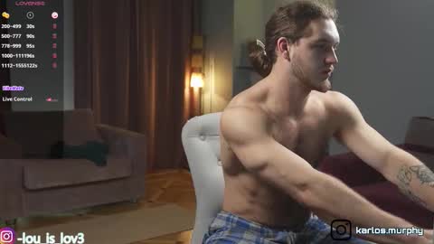 Karlos and Louis online show from November 3, 4:46 am