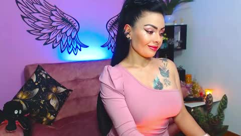 Karol Kenedy online show from March 7, 6:13 am