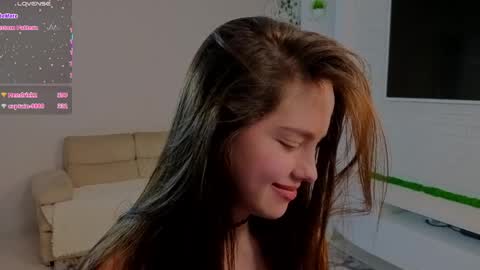 Molly online show from April 2, 1:51 pm