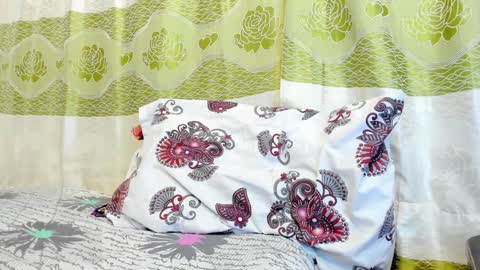 Karolinstagram.karoli sanz online show from December 11, 3:35 am