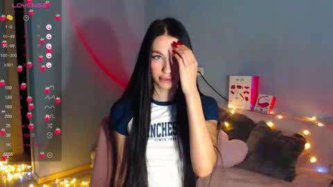 Snapshot of karolina_hottie_ chatting on September 13, 2:47 am Kira online show from September 13, 2:47 am