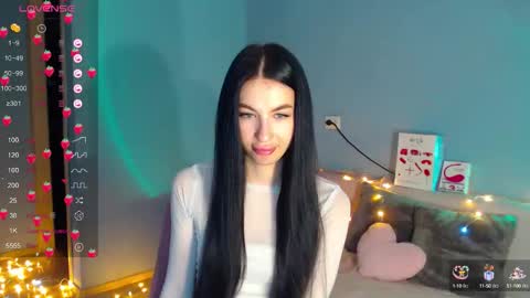 Snapshot of karolina_hottie_ chatting on September 22, 2:15 am Kira online show from September 22, 2:15 am